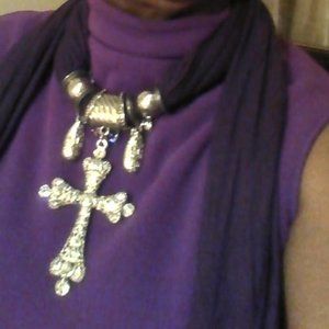 Vintage Purple Silver Rhinestone Cross Scarf 70%poly 30%Viscose Like New